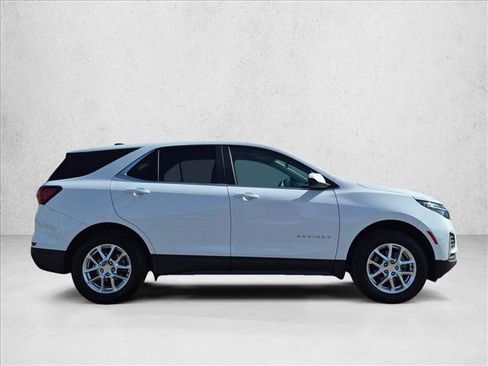 Used 2024 Chevrolet Equinox LT AWD/4WD image 4