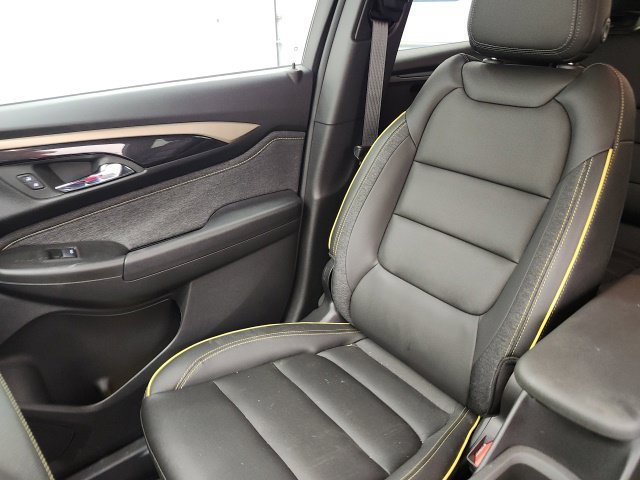 Used 2025 Chevrolet TrailBlazer ACTIV w/ Convenience Package FWD image 16