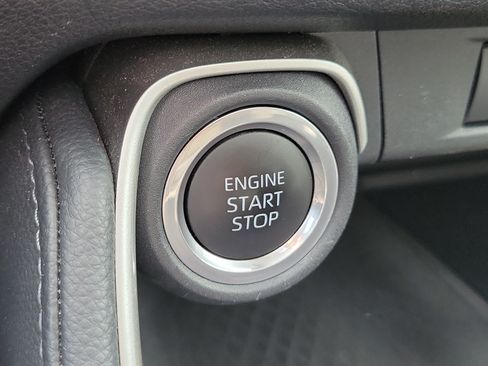 Certified 2024 Toyota Grand Highlander FWD image 31