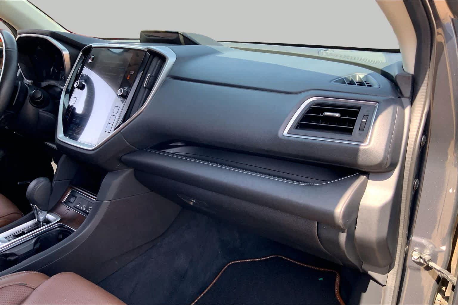 Used 2023 Subaru Ascent Touring AWD/4WD image 16