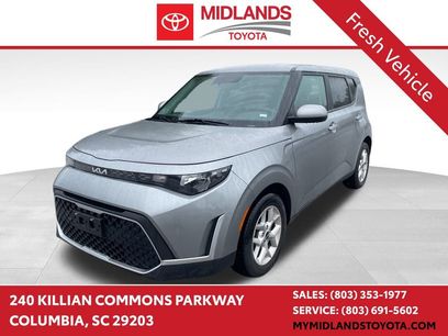 Used 2023 Kia Soul LX w/ Option Group 015