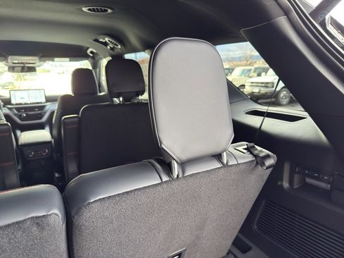 New 2026 Ford Explorer ST image 8