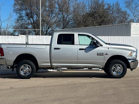 Used 2013 RAM 2500 Tradesman w/ Chrome Appearance Group AWD/4WD image 3