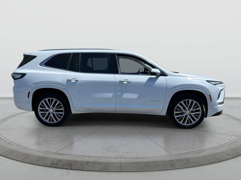 New 2026 Buick Enclave Avenir w/ Super Cruise Package FWD image 9