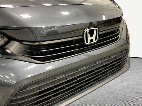 Used 2024 Honda Civic Sport image 32