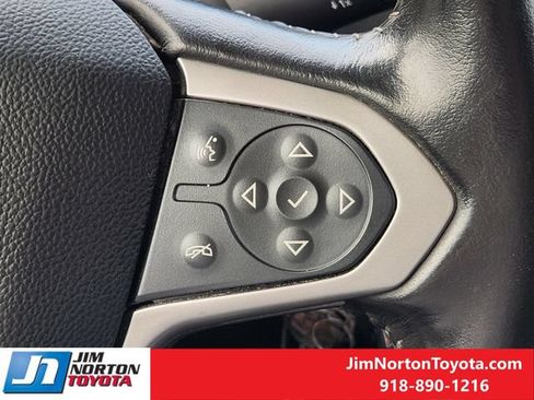 Used 2019 Chevrolet Colorado LT RWD image 29