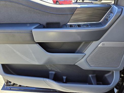 New 2025 Ford F150 Lariat w/ Equipment Group 502A High image 28