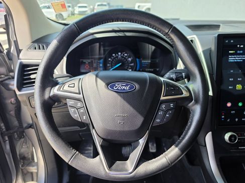 Used 2022 Ford Edge SEL AWD/4WD image 11