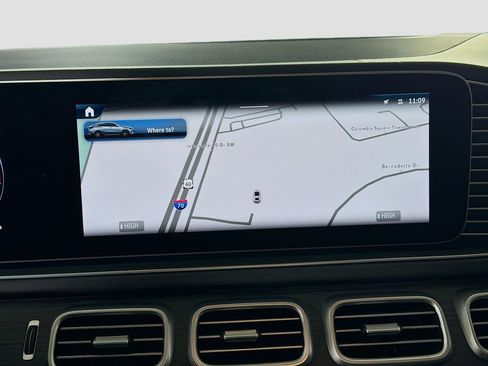 New 2026 Mercedes-Benz GLE 450 4MATIC Coupe image 17