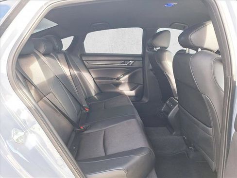 Used 2022 Honda Accord Sport image 18