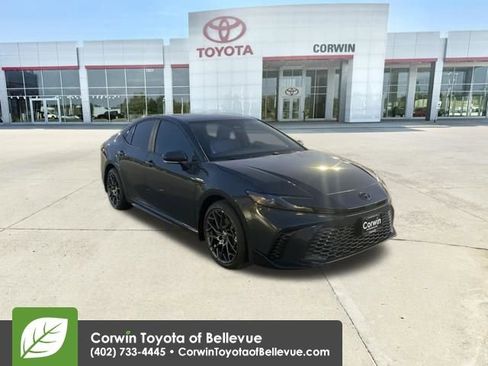 New 2026 Toyota Camry SE image 1
