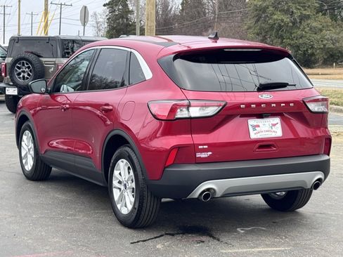 Used 2022 Ford Escape SE w/ Convenience Package image 15