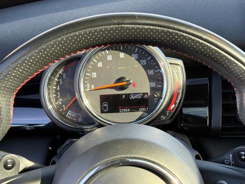 Used 2020 MINI Cooper S image 19