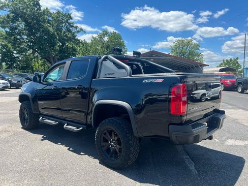 Used 2019 Chevrolet Colorado ZR2 w/ ZR2 Midnight Special Edition AWD/4WD image 8
