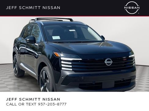 Certified 2026 Nissan Kicks SR w/ SR Premium Package AWD/4WD image 1