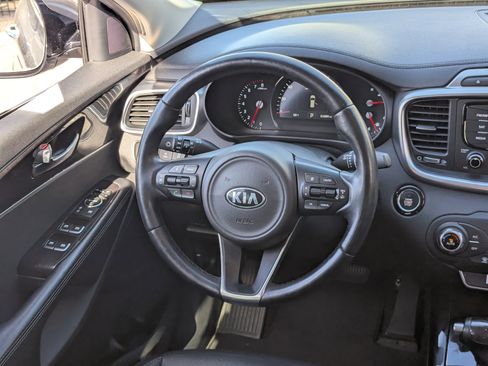 Used 2016 Kia Sorento EX w/ EX Premium Package image 13