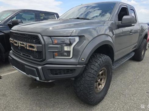Used 2018 Ford F150 Raptor w/ Equipment Group 802A Luxury AWD/4WD image 1