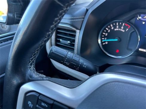 Used 2023 Ford Expedition Max Limited image 25