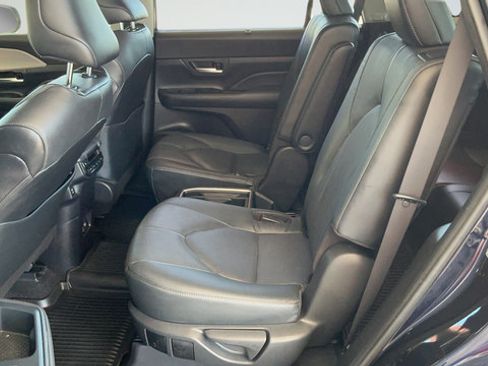 Used 2024 Toyota Grand Highlander FWD image 21