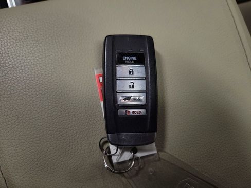 Used 2017 Acura MDX SH-AWD w/ Technology Package image 15