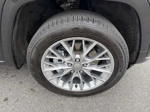 Certified 2024 Jeep Grand Cherokee L Summit image 15