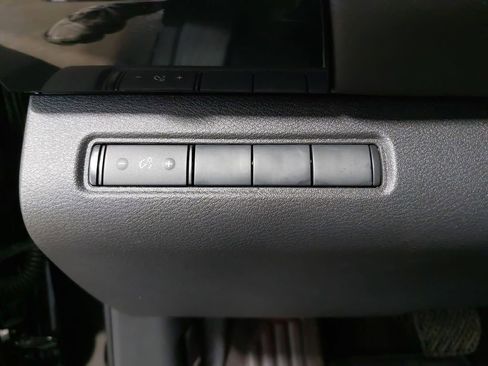 Certified 2025 Nissan Pathfinder S AWD/4WD image 25