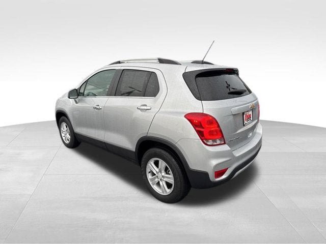 Used 2019 Chevrolet Trax LT w/ LT Convenience Package AWD/4WD image 7