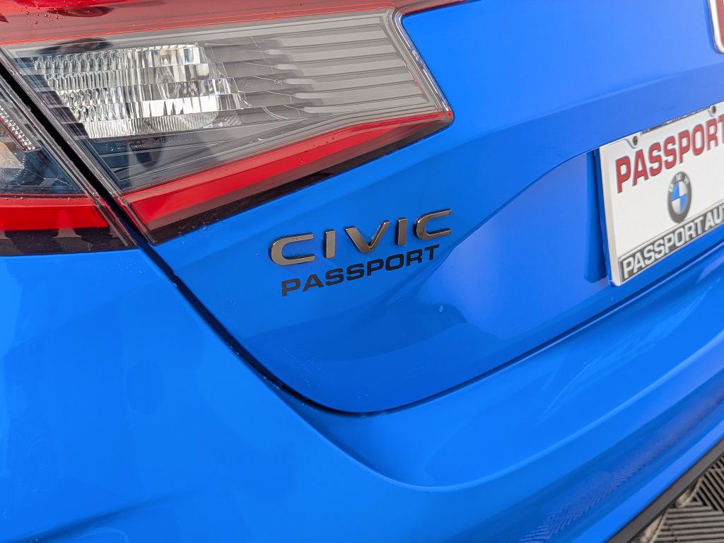 Used 2025 Honda Civic Type R image 11