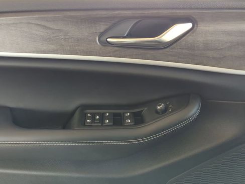 New 2026 Jeep Grand Cherokee Laredo image 14