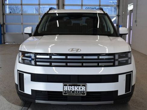 Used 2025 Hyundai Santa Fe SEL image 3
