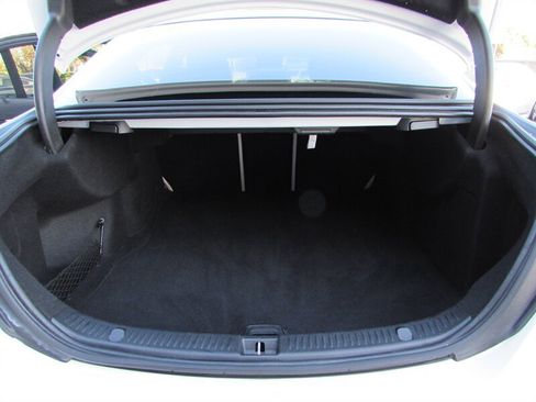 Used 2021 Mercedes-Benz E 350 Sedan w/ Premium Package image 27