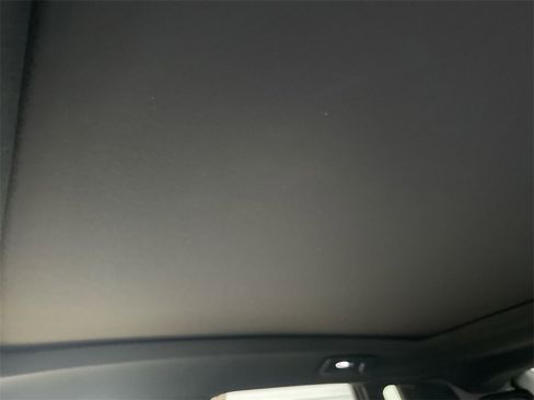 Used 2024 Cadillac Lyriq Tech w/ Driver Assist Package image 20