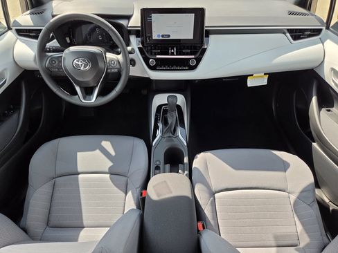 Used 2026 Toyota Corolla SE FWD image 13