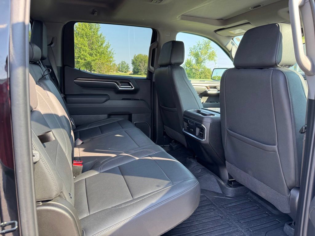 Certified 2025 GMC Sierra 1500 SLT w/ SLT Premium Plus Package AWD/4WD image 31