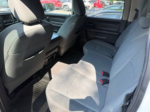 Used 2014 RAM 1500 Express AWD/4WD image 21