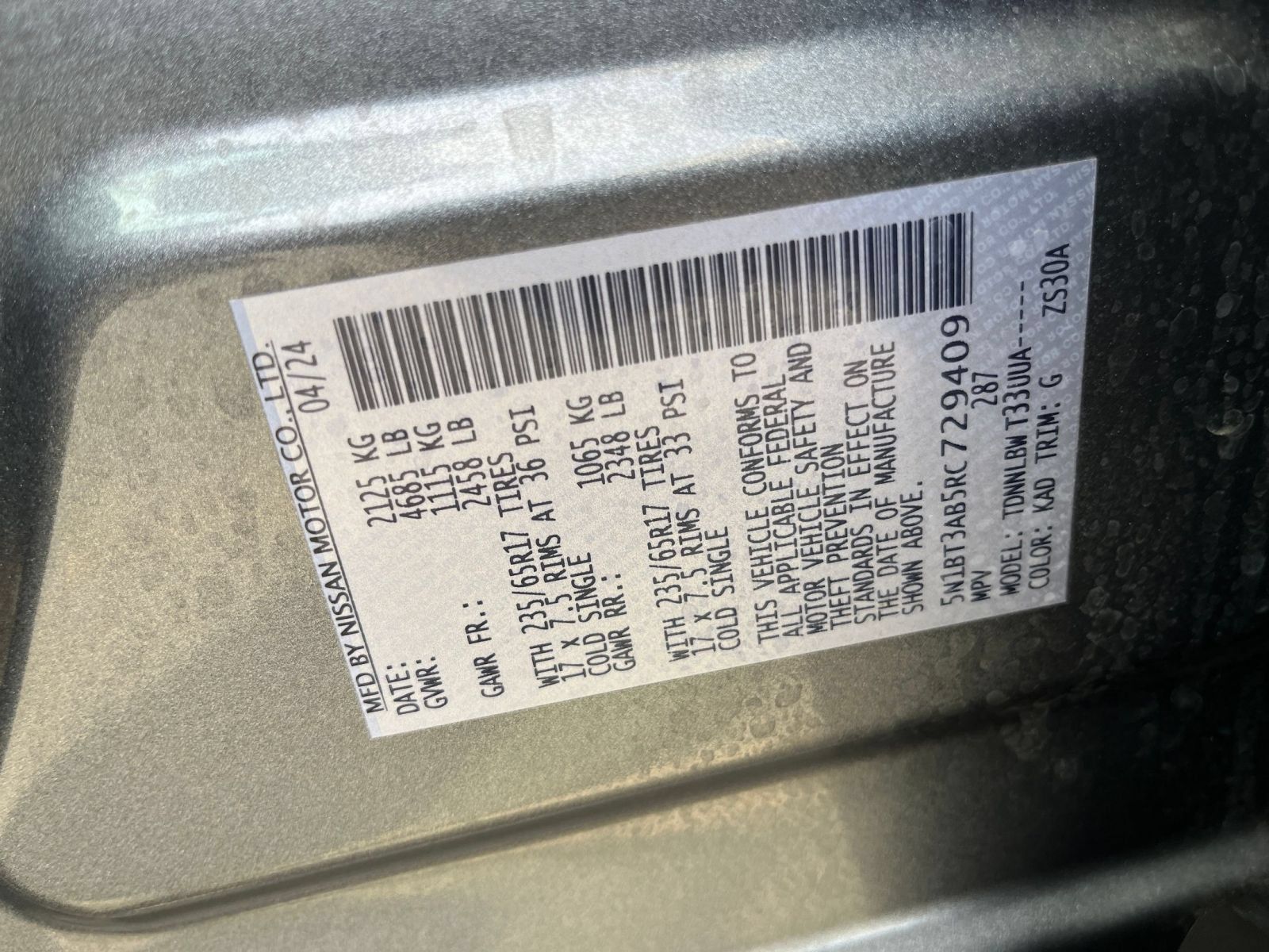 Used 2024 Nissan Rogue S AWD/4WD image 27