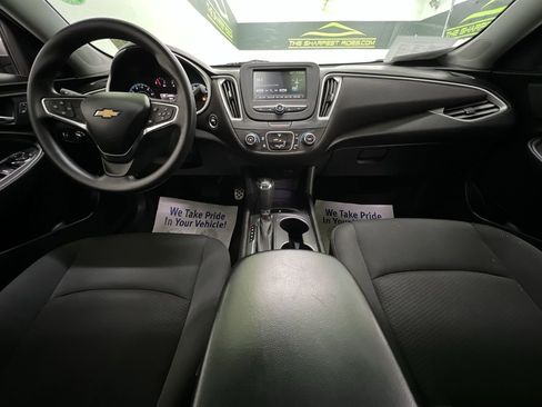 Used 2017 Chevrolet Malibu LS FWD image 17