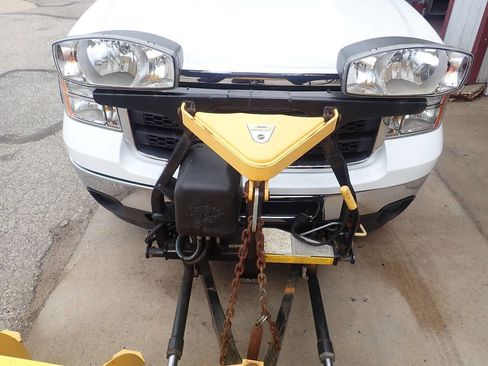 Used 2012 GMC Sierra 2500 W/T w/ Snow Plow Prep Package image 35