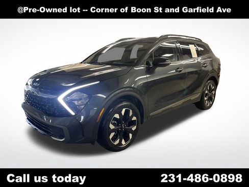 Used 2023 Kia Sportage X-Line AWD/4WD image 1