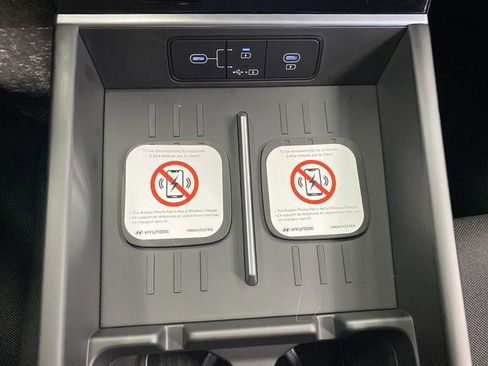 New 2026 Hyundai Santa Fe SE image 22