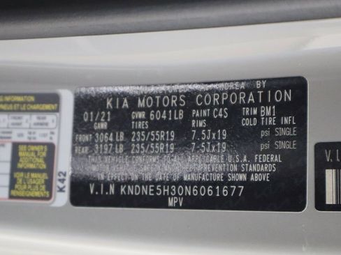 Used 2022 Kia Carnival SX Prestige image 44