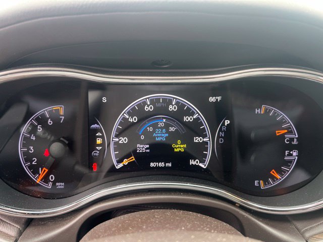 Used 2018 Jeep Grand Cherokee Overland AWD/4WD image 27