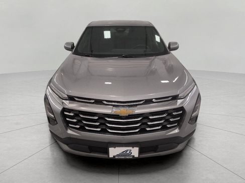 Used 2025 Chevrolet Equinox LT AWD/4WD image 14