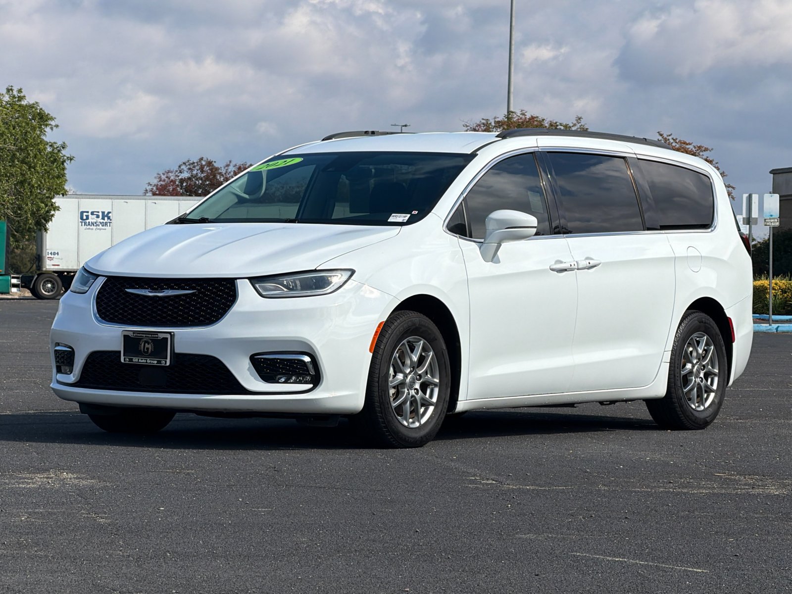 Used 2021 Chrysler Pacifica Touring FWD image 8