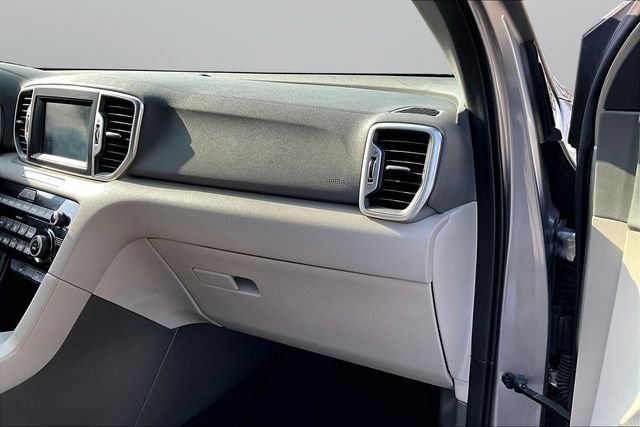 Used 2019 Kia Sportage EX FWD image 16
