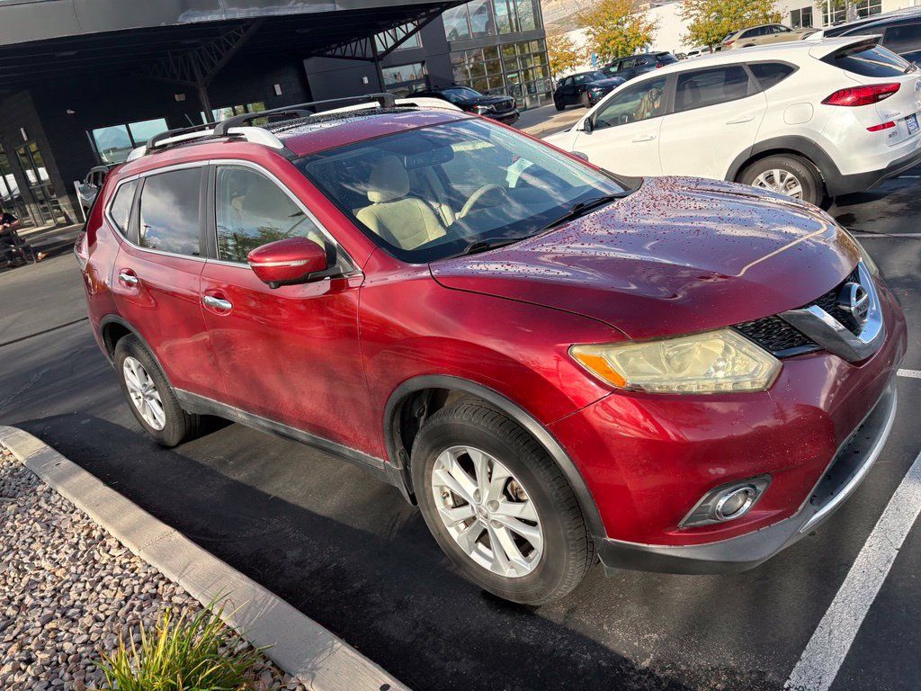 Used 2015 Nissan Rogue SV w/ SV Premium Package AWD/4WD image 3
