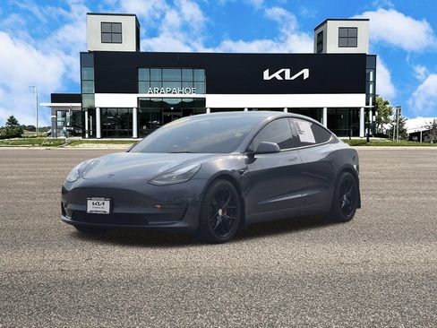 Used 2023 Tesla Model 3 Performance AWD/4WD image 4