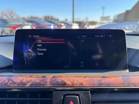 Used 2014 BMW 320i xDrive Sedan image 39