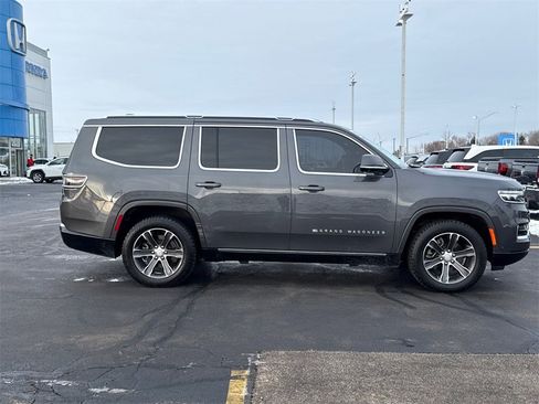 Used 2022 Jeep Grand Wagoneer Series I image 10