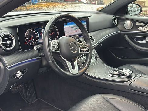 Used 2020 Mercedes-Benz E 350 4MATIC Sedan image 26